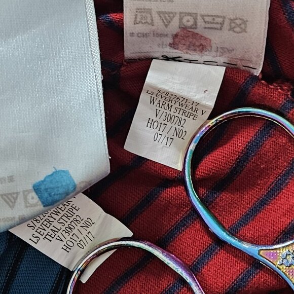 Old Navy Womens Top XL Lot of 2 Mult Stripes LS Round Neck Cottage Everywear - Picture 14 of 16